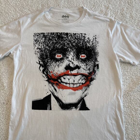 Batman JOKER T-Shirt Men’s White DC Licensed Cotton Blend Large - Picture 1 of 5